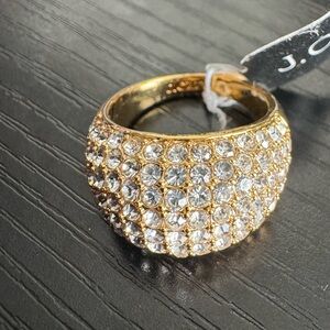 Elegant Gold and Silver Crystal Ring
